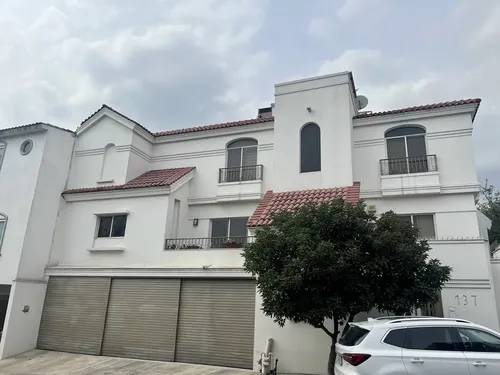 Casa en venta en Callejón del Mirador, Las Lajas 1 Sector, Monterrey, Nuevo León