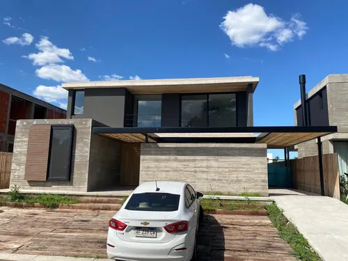 Casa en venta en Ramos Mejia 2600, San Isidro, GBA Norte, Provincia de Buenos Aires