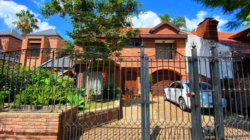 Casa en venta en Marques de Loreto 3200, Castelar, Moron, GBA Oeste, Provincia de Buenos Aires