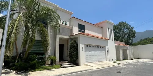 Casa en venta en Cercanía de El Portón de Valle Alto, El Portón de Valle Alto, Monterrey, Nuevo León