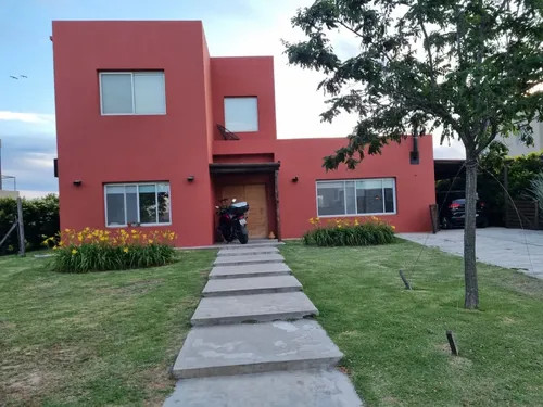 Casa en venta en al 100, Escobar, GBA Norte, Provincia de Buenos Aires