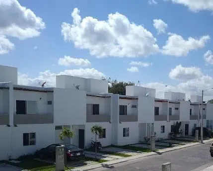 Casa en venta en CASA EN VENTA EN PUERTO MORELOS RESIDENCIAL PUERTO MARINO, Juárez, Cancún, Benito Juárez, Quintana Roo