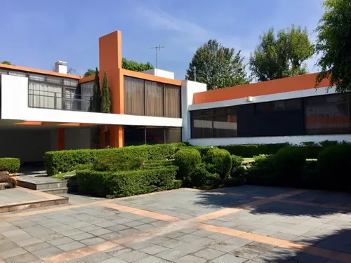 Casa en venta en Iglesia, Jardines del Pedregal, Álvaro Obregón, Ciudad de México