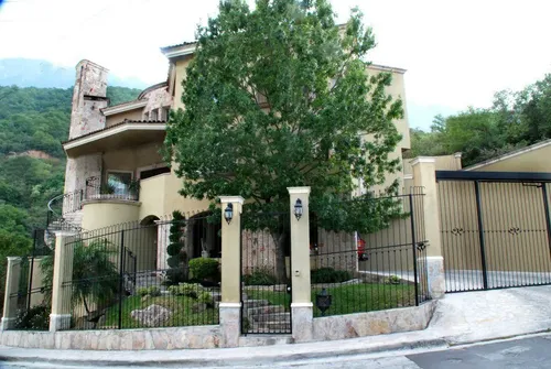Casa en venta en Sierra Baja, Residencial Sierra Del Valle, San Pedro Garza García, Nuevo León
