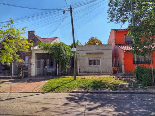 Casa en venta en Carlos Pellegrini 2800, Moreno, GBA Oeste, Provincia de Buenos Aires