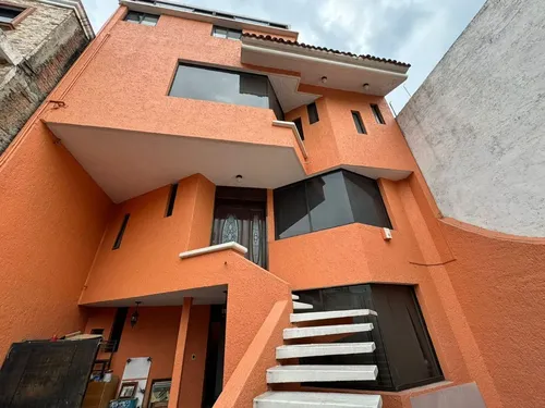 Casa en venta en Parque del Palacio, Coyoacán, Ciudad de México