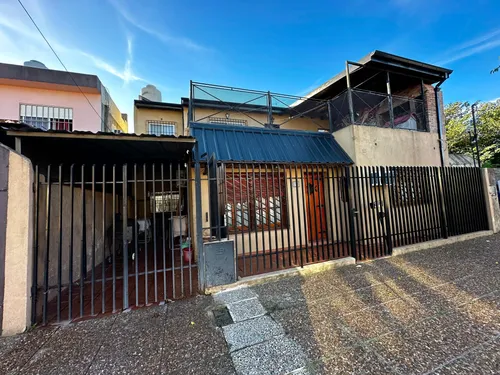 Casa en venta en Villegas 800, El Palomar, Moron, GBA Oeste, Provincia de Buenos Aires