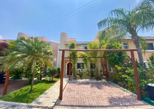 Casa en venta en Bahía Chemuyil, Puerto Aventuras, Solidaridad, Quintana Roo