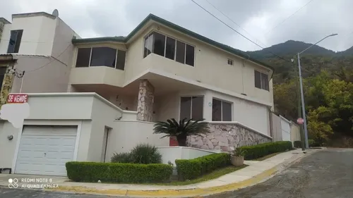 Casa en venta en Cercanía de Colinas del Sur, Colinas del Sur, Monterrey, Nuevo León