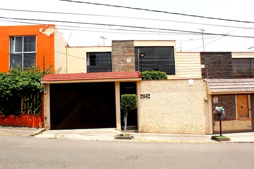 Colina del silencio, Casa en Venta en Naucalpan de Juárez