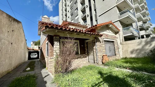 Casa en venta en Lavalle 1100, Ituzaingó, Ituzaingó, GBA Oeste, Provincia de Buenos Aires