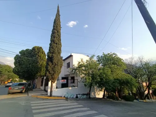 Casa en venta en C. Puerto Castilla, Las Brisas 8 Sector, Monterrey, Nuevo León