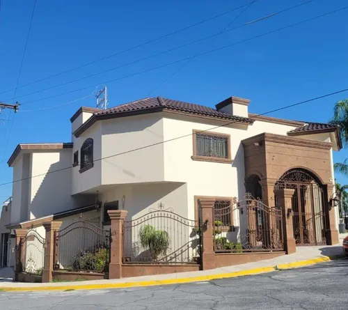 Casa en venta en Cercanía de Contry la Silla, Contry la Silla, Guadalupe, Nuevo León