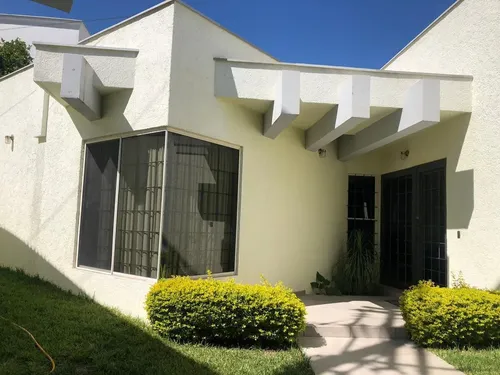 Casa en venta en Cercanía de Colinas de La Sierra Madre, Colinas de La Sierra Madre, San Pedro Garza García, Nuevo León