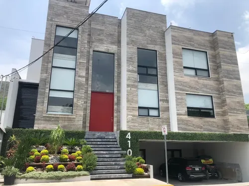 Casa en venta en Cercanía de Vista Hermosa, Vista Hermosa, Monterrey, Nuevo León