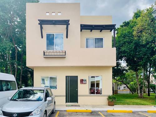 Condominio en venta en Av. Solidaridad, Quintana Roo