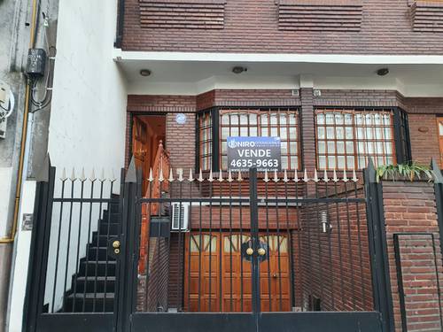 Casa en venta en LARRAZABAL  al 500, Liniers, CABA