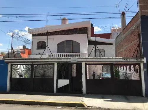 Casa en venta en Ejido San Lorenzo Tezonco, Ex-Ejido de San Francisco Culhuacán, Coyoacán, Ciudad de México