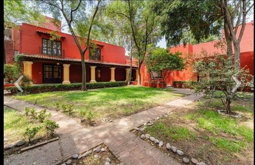 Casa en venta en Progreso Tizapan, Álvaro Obregón, Ciudad de México