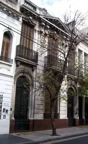 Casa en venta en Humberto 1º al 1400, Constitución, CABA