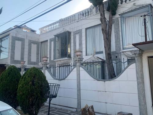 Casa en venta en JUAN RUIZ DE ALARCON, Ciudad Satélite, Naucalpan de Juárez, Estado de México
