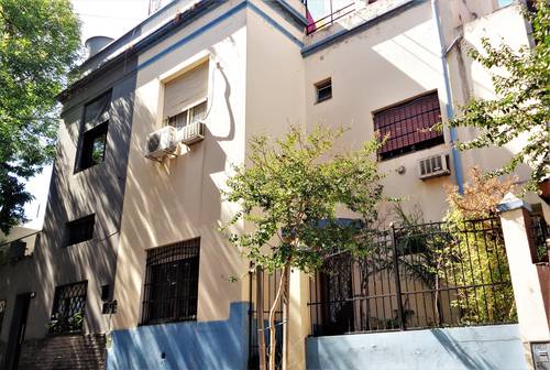 Casa en venta en Floresta, CABA