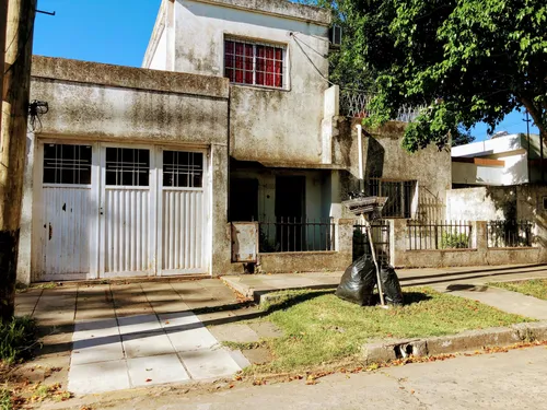 Casa en venta en Olegario Andrade al 1100, San Antonio de Padua, Merlo, GBA Oeste, Provincia de Buenos Aires