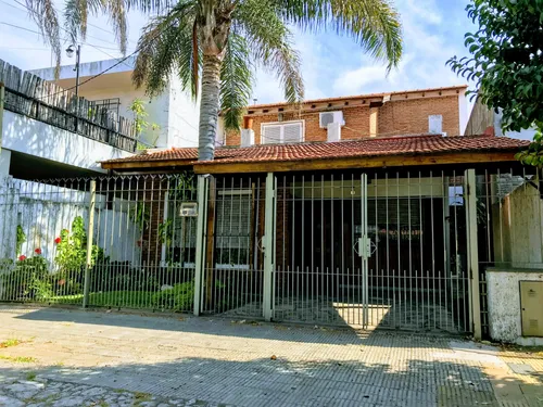 Casa en venta en Tapalque al 800, Haedo, Moron, GBA Oeste, Provincia de Buenos Aires