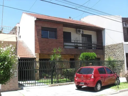 Casa en venta en CAUPOLICAN 1442, Ramos Mejia, La Matanza, GBA Oeste, Provincia de Buenos Aires