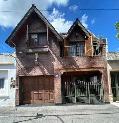 Casa en venta en EMILIO MITRE 1190, Villa Sarmiento, Moron, GBA Oeste, Provincia de Buenos Aires