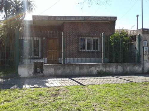 Casa en venta en jose leon suerez, San Martin, General San Martin, GBA Norte, Provincia de Buenos Aires