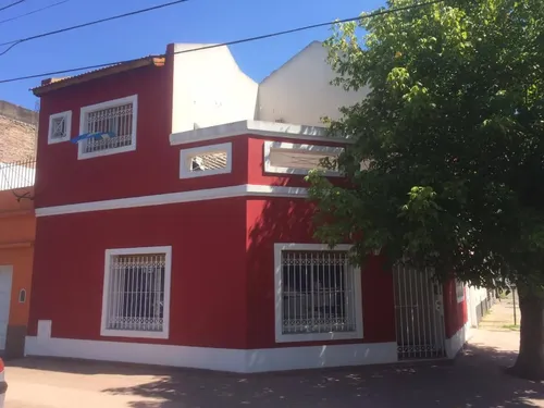 Casa en venta en Lanceros 97, Haedo, Moron, GBA Oeste, Provincia de Buenos Aires