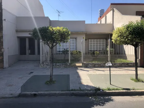 Casa en venta en Cerrito al 2400, Lomas del Mirador, La Matanza, GBA Oeste, Provincia de Buenos Aires