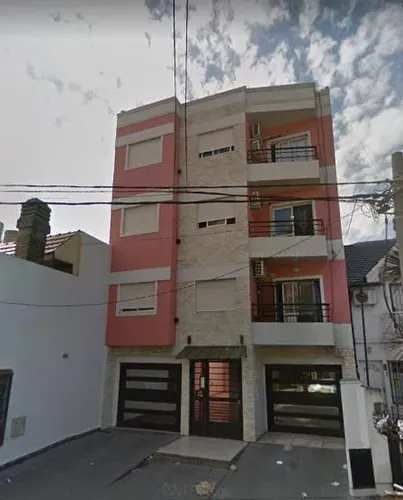 Departamento en venta en Caseros al 900, Haedo, Moron, GBA Oeste, Provincia de Buenos Aires