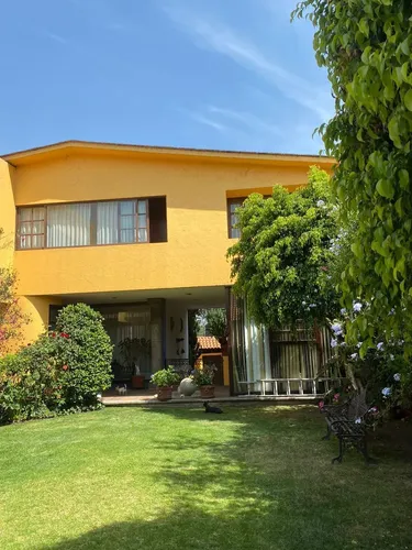 Casa en venta en Primera cerrada de San jerónimo, Lomas Quebradas, La Magdalena Contreras, Ciudad de México