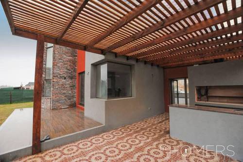 Casa en venta en San Benito, San Benito, Tigre, GBA Norte, Provincia de Buenos Aires