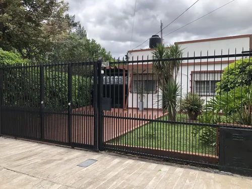 Casa en venta en ZEBALLOS al 7100, Jose León Suarez, General San Martin, GBA Norte, Provincia de Buenos Aires