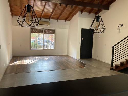 Casa en venta en Ercilla al 5500, Villa Luro, CABA