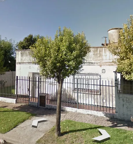 Casa en venta en Doctor Herrera al 100, Castelar, Moron, GBA Oeste, Provincia de Buenos Aires