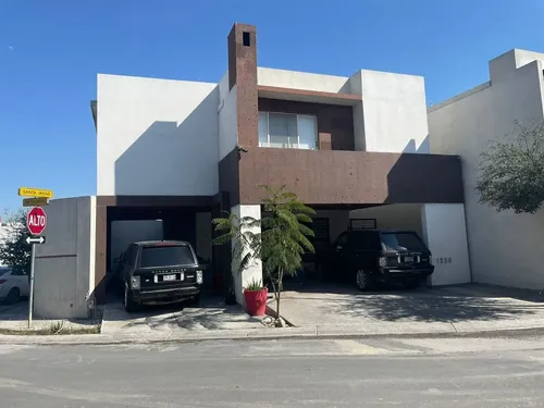 Casa en venta en San Alejandro, Cumbres San Patricio, García, Nuevo León