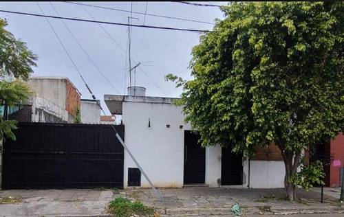 Casa en venta en JUAREZ al 5400, Villa Lynch, General San Martin, GBA Norte, Provincia de Buenos Aires