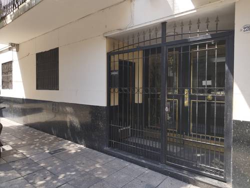 Departamento en venta en Boulogne Sur Mer 200, Balvanera, CABA