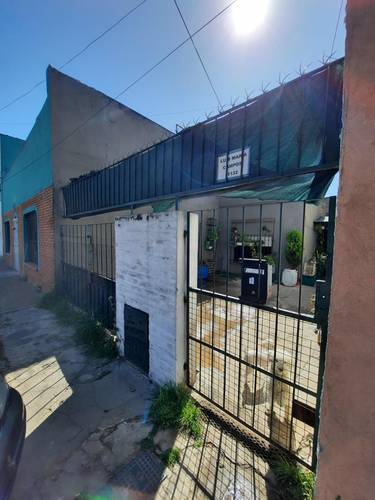Casa en venta en Luis Maria Campos 1132. Moron, Moron, GBA Oeste, Provincia de Buenos Aires