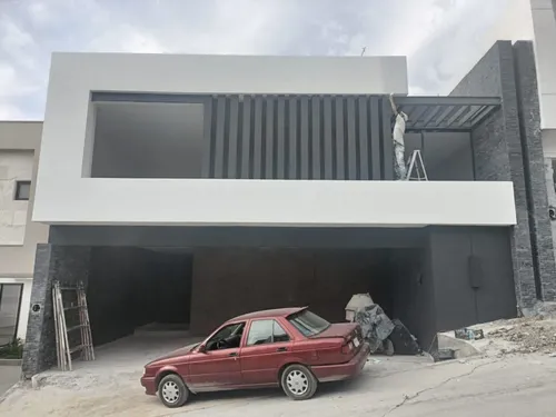 Casa en venta en Castaños del Vergel, Granadas, Monterrey, Nuevo León