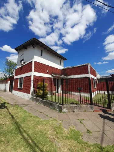Casa en venta en Francisco de la cruz al 1100, Ituzaingó, Ituzaingó, GBA Oeste, Provincia de Buenos Aires