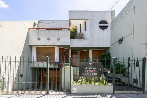 Casa en venta en Gral. Garzon al 3623, Parque Avellaneda, CABA