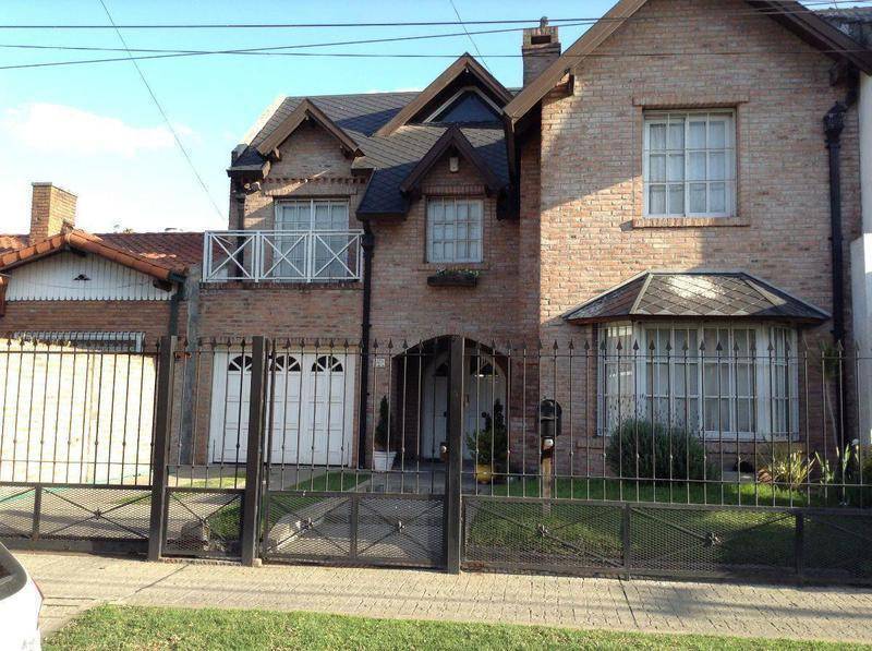 Casa en venta en Machado, Castelar
