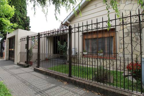 Casa en venta en MARIANO ESCALADA al 2800, El Palomar, Moron, GBA Oeste, Provincia de Buenos Aires