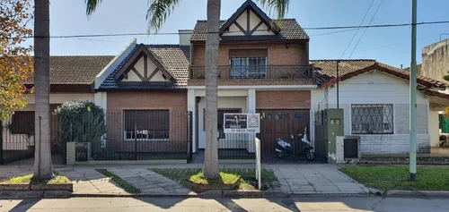 Casa en venta en Cadiz al 3000, Castelar, Moron, GBA Oeste, Provincia de Buenos Aires