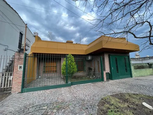 Casa en venta en CAMPO DE MAYO al 7800, Martin Coronado, Tres de Febrero, GBA Oeste, Provincia de Buenos Aires